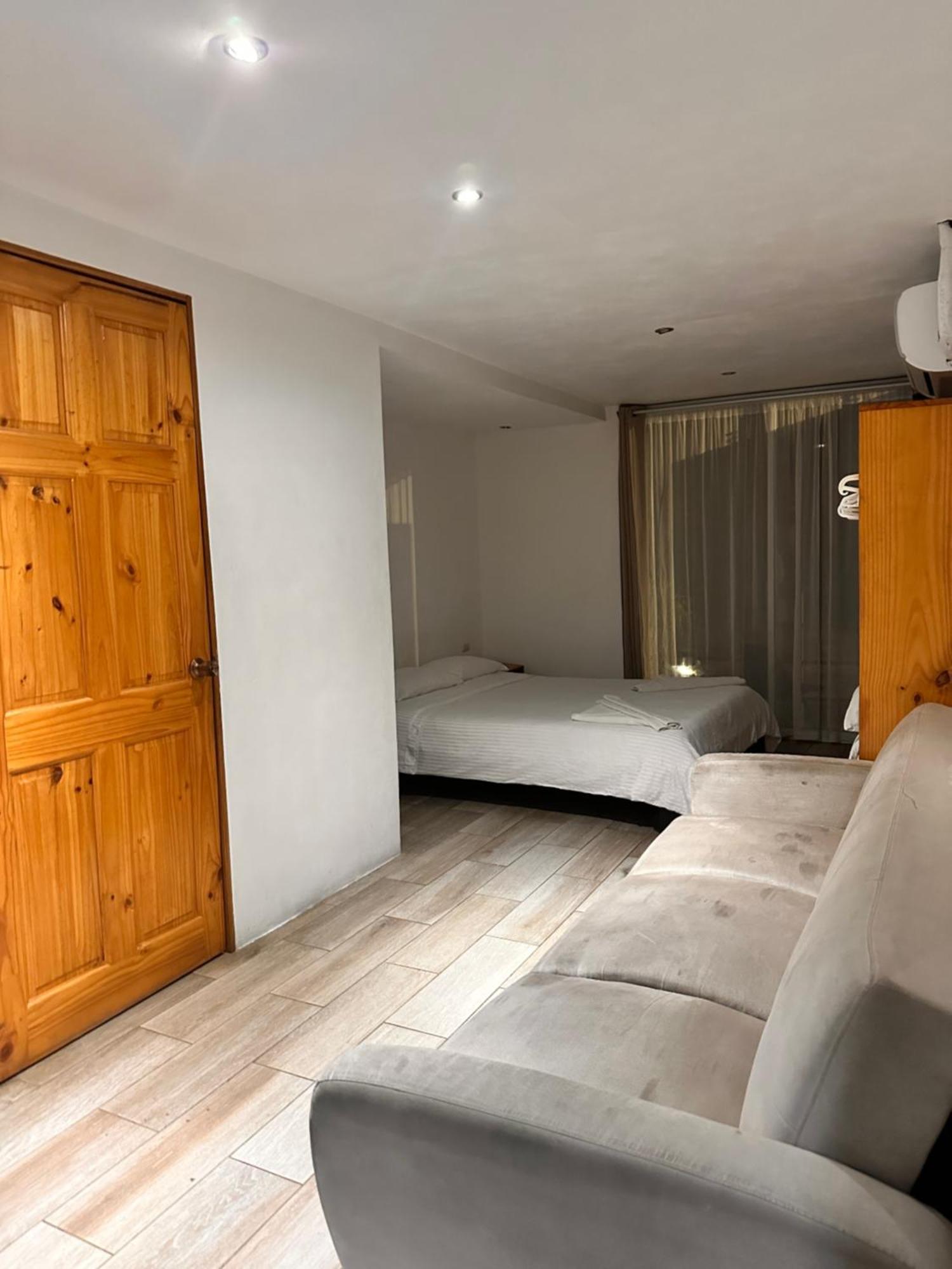Hotel Bamboo Jacó Extérieur photo