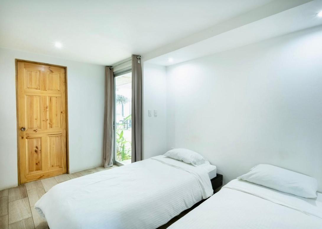 Hotel Bamboo Jacó Extérieur photo